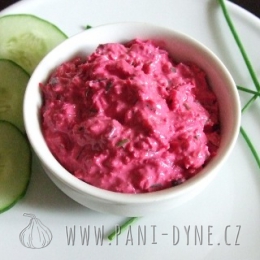 Tofu-pomazánka z č.řepy, mrkve  a křenu